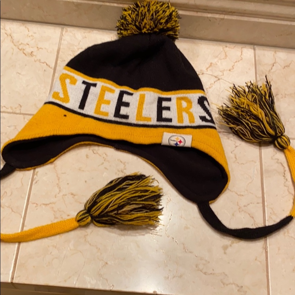 Set of 2 matching Steelers winter, stocking caps